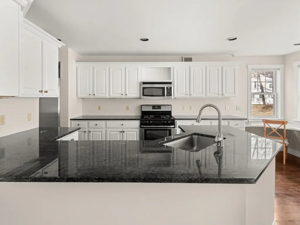 12 Stannard Drive Essex VT 05452