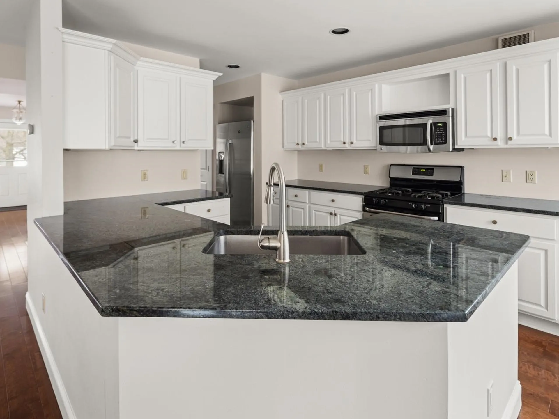 12 Stannard Drive Essex VT 05452