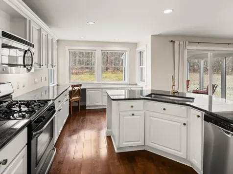 12 Stannard Drive Essex VT 05452