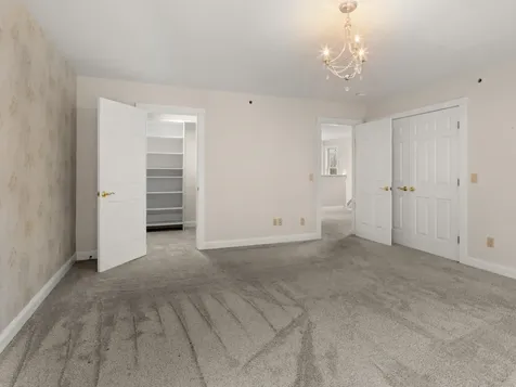 12 Stannard Drive Essex VT 05452
