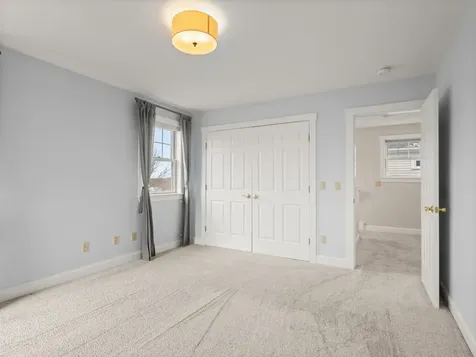 12 Stannard Drive Essex VT 05452