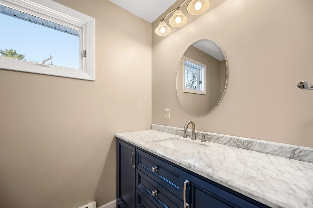 23 Lisa Drive Barre Town VT 05641