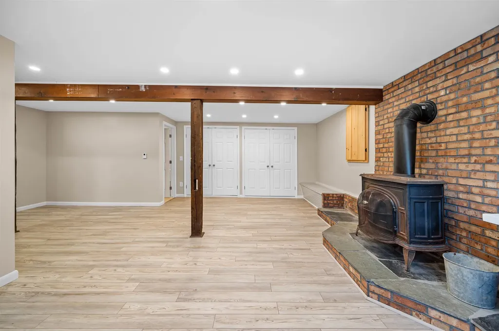 23 Lisa Drive Barre Town VT 05641