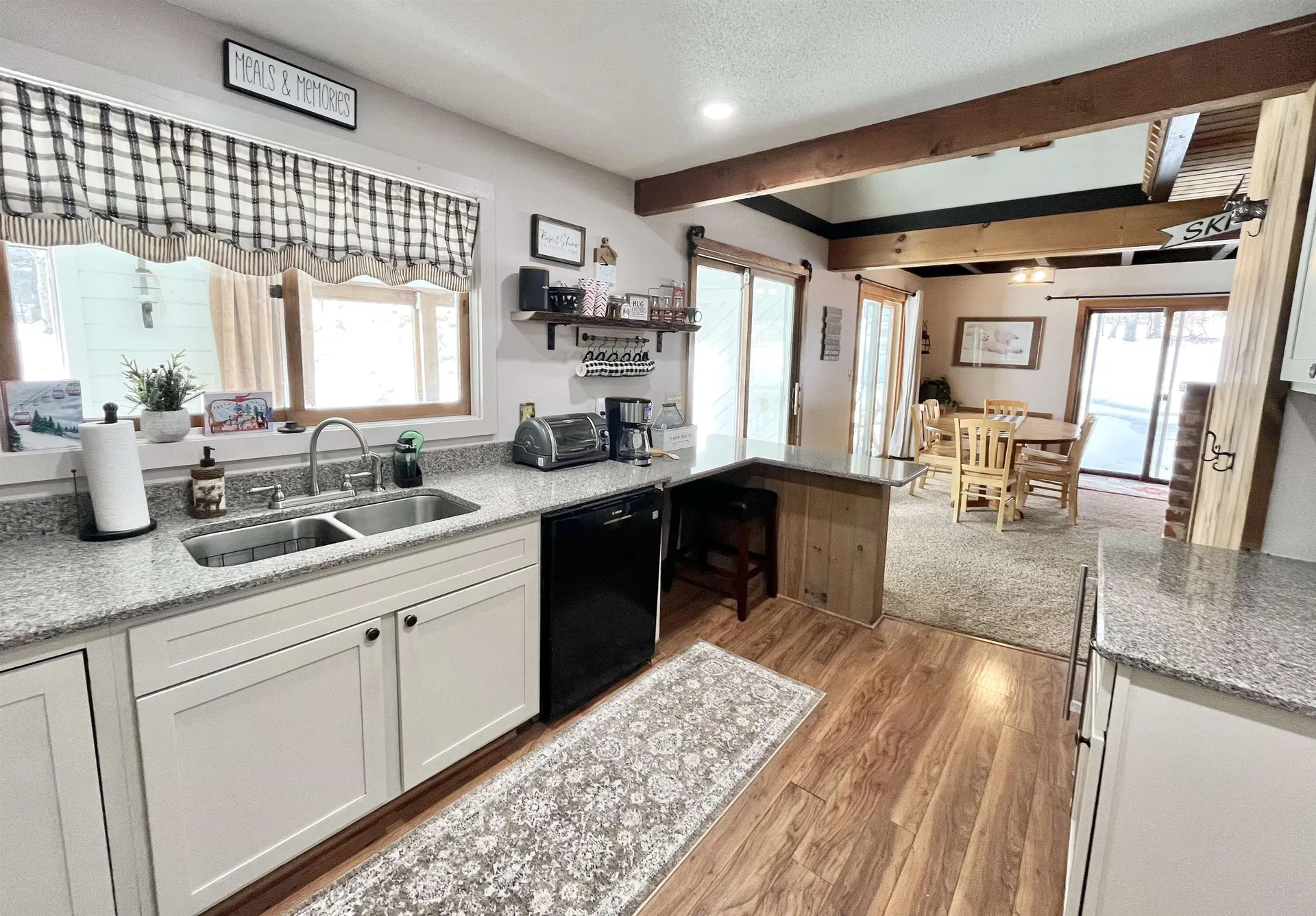 52A Suntec Loop Dover VT 05356