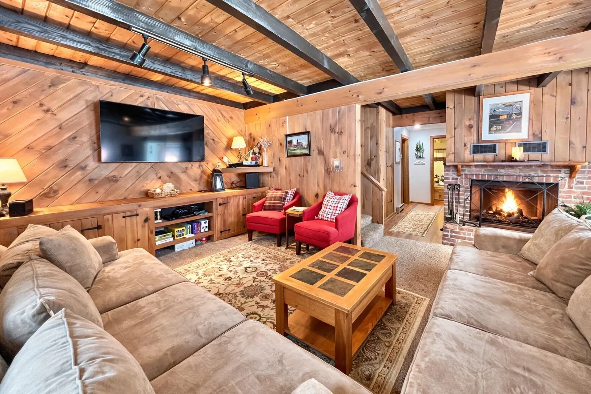 52A Suntec Loop Dover VT 05356