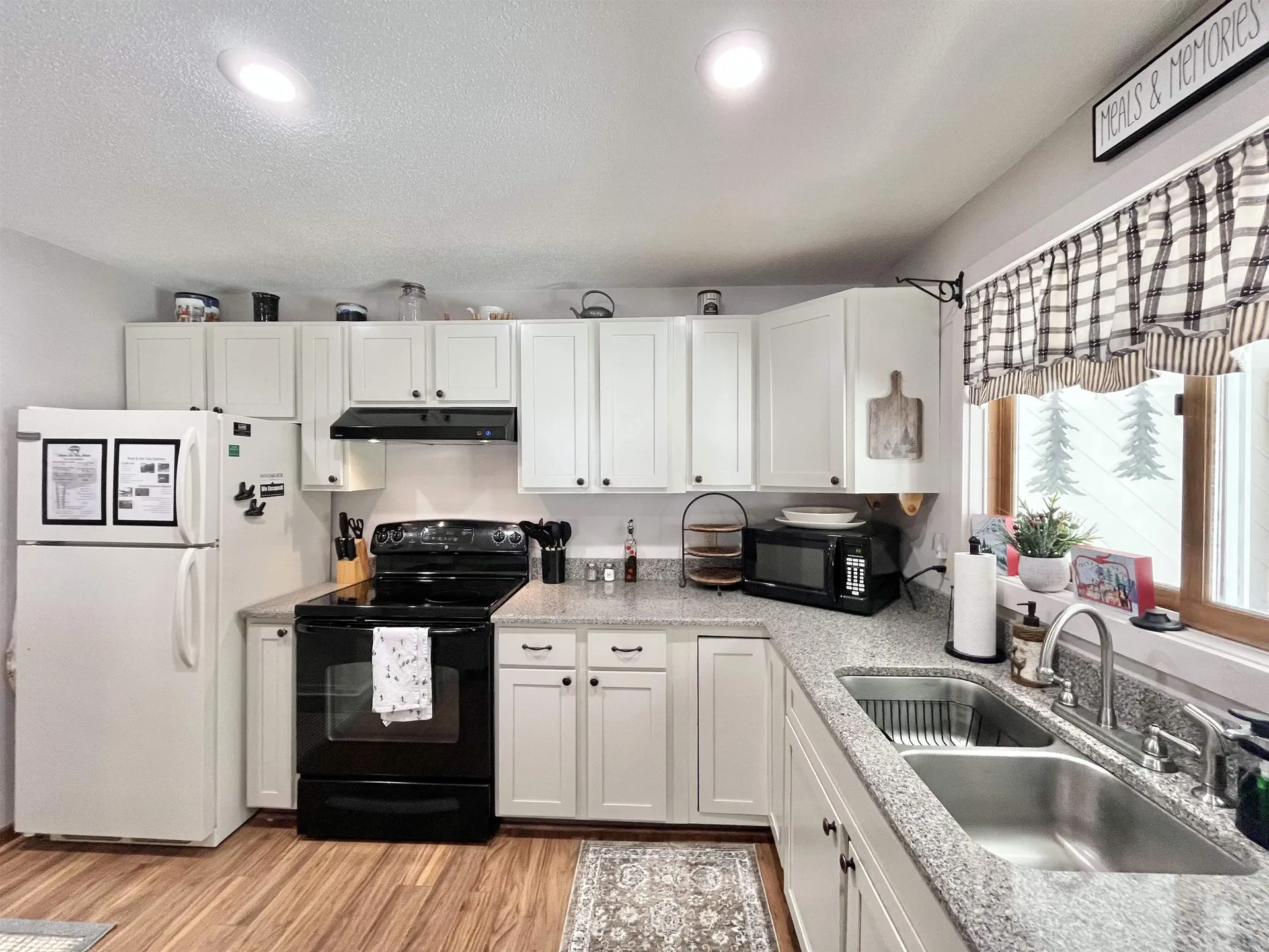 52A Suntec Loop Dover VT 05356