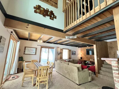 52A Suntec Loop Dover VT 05356