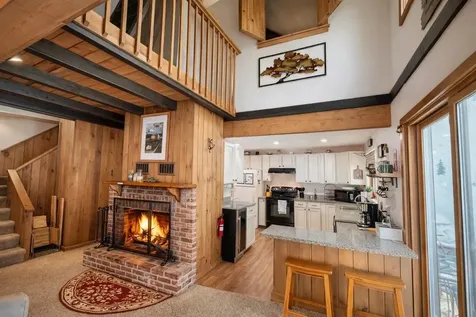 52A Suntec Loop Dover VT 05356