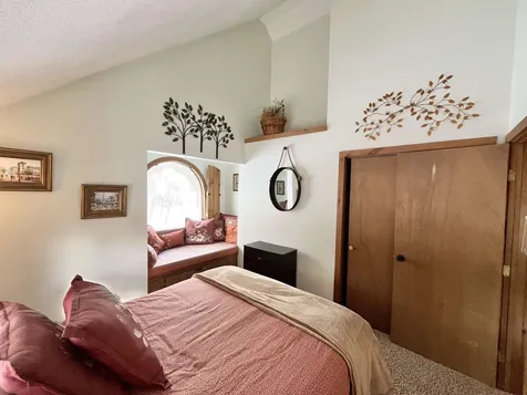 52A Suntec Loop Dover VT 05356