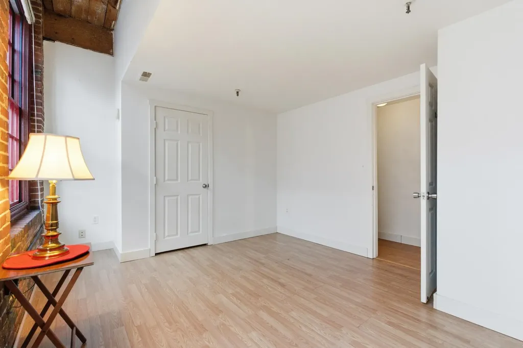 470 Silver Street Manchester NH 03103