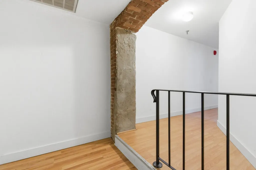 470 Silver Street Manchester NH 03103