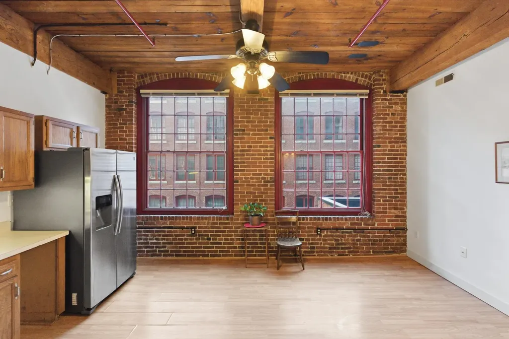 470 Silver Street Manchester NH 03103