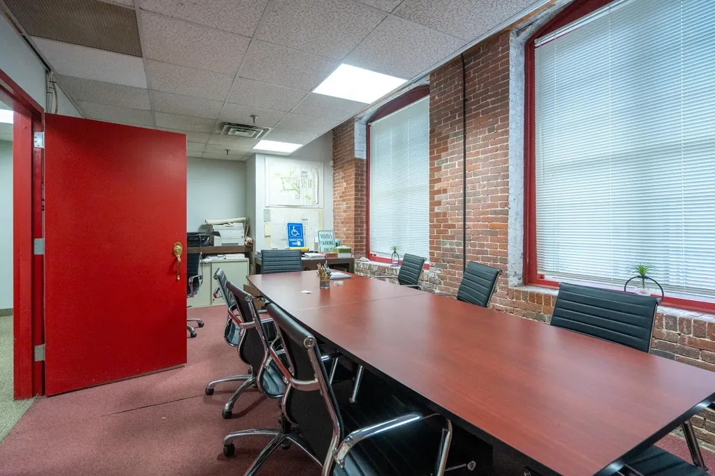 470 Silver Street Manchester NH 03103