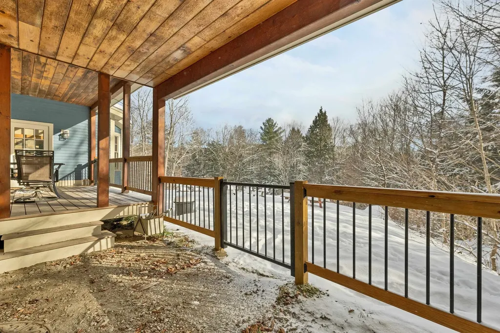 1675 Sawnee Bean Road Thetford VT 05075