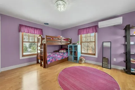 1675 Sawnee Bean Road Thetford VT 05075