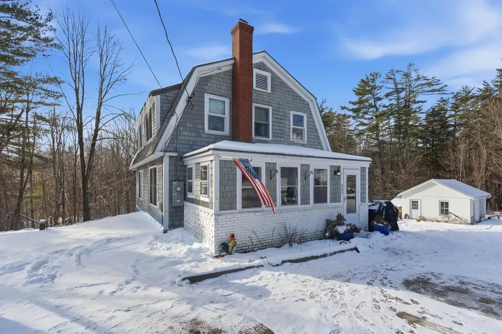 557 Wentworth Road Brookfield NH 03872