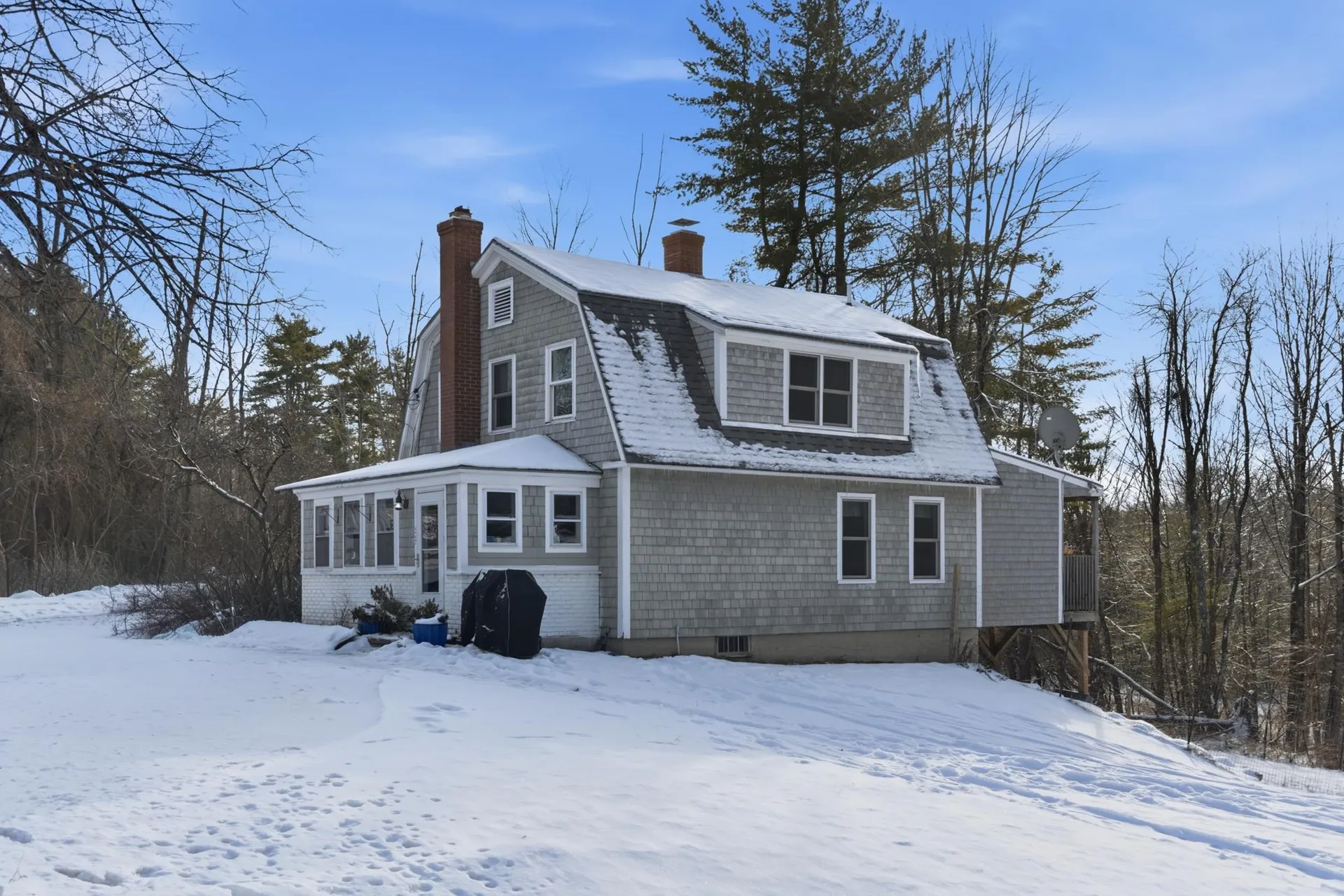 557 Wentworth Road Brookfield NH 03872