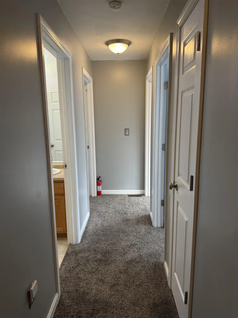 9 Amy Way Concord NH 03303