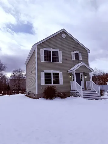 9 Amy Way Concord NH 03303