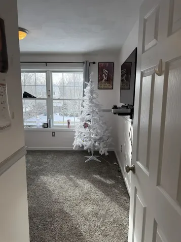 9 Amy Way Concord NH 03303