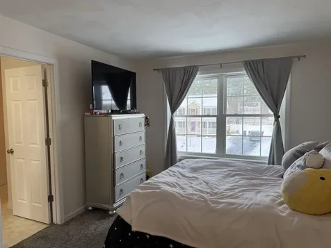 9 Amy Way Concord NH 03303