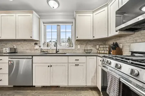 22 Scribner Road Fremont NH 03077