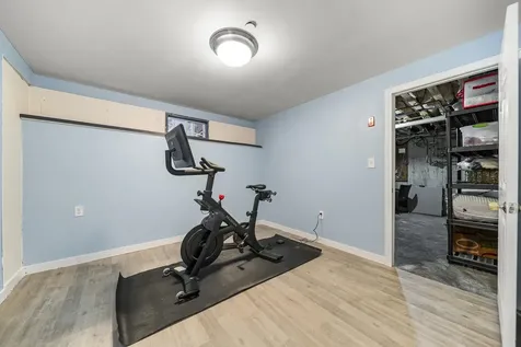 22 Scribner Road Fremont NH 03077