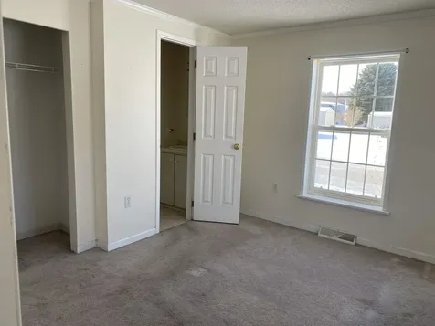 69 Nashville Street Seabrook NH 03874