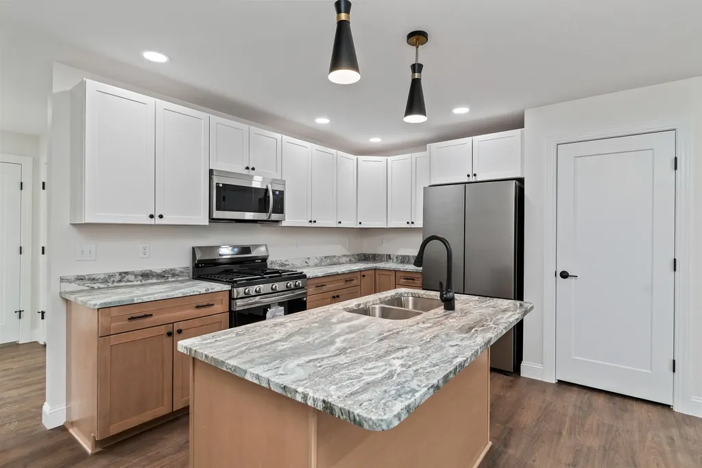 22 Upper Gilman Street St. Albans City VT 05478