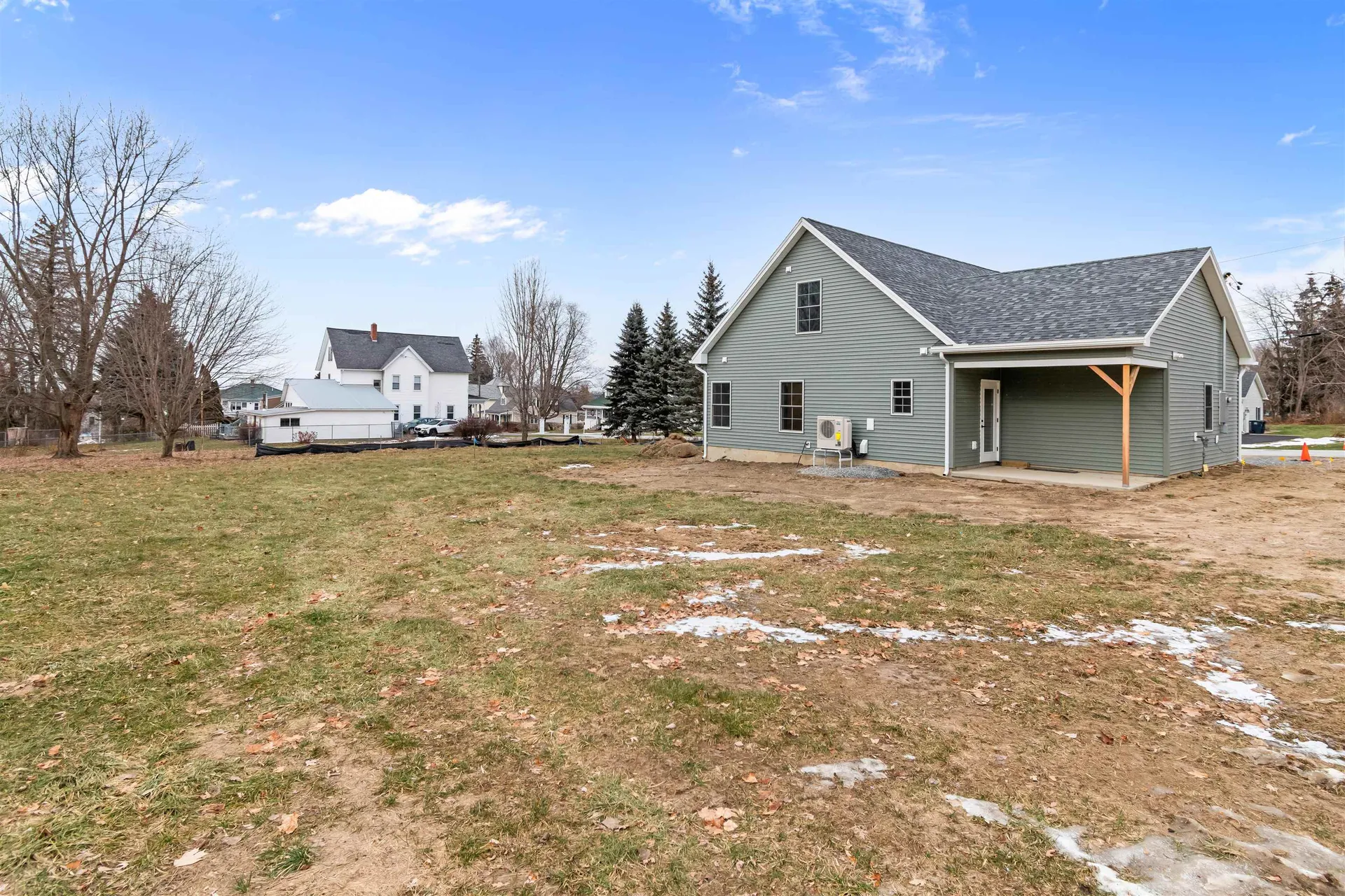 22 Upper Gilman Street St. Albans City VT 05478
