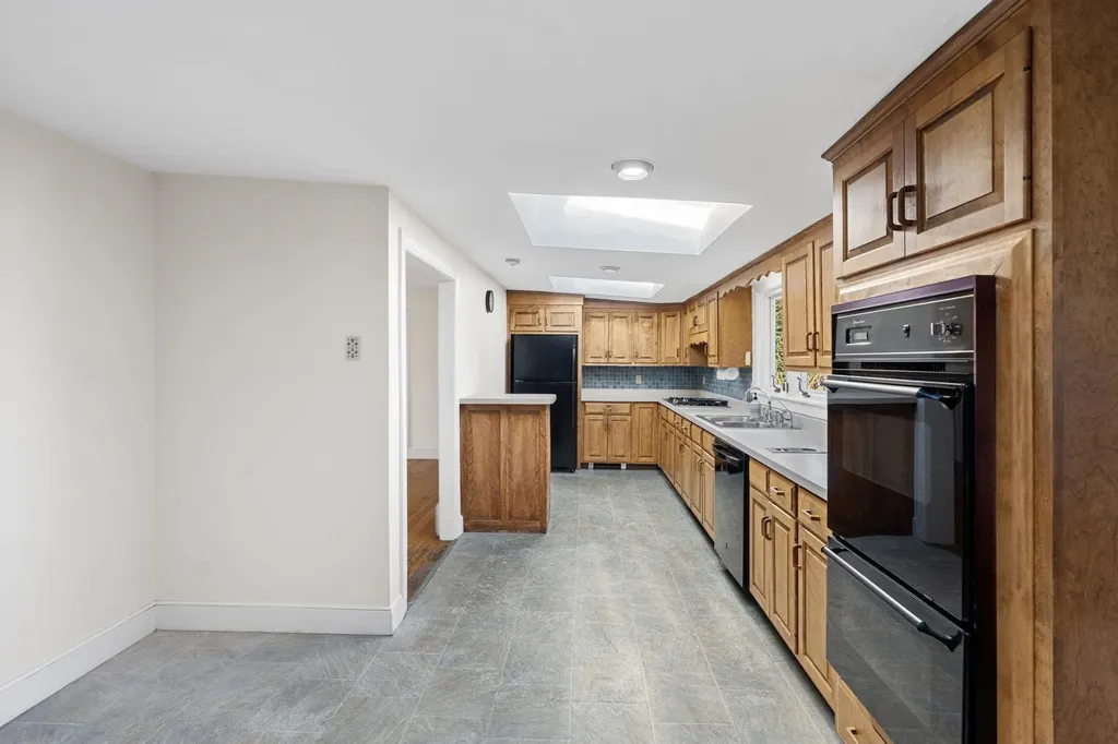 5 Winter Island Road Salem MA 01970