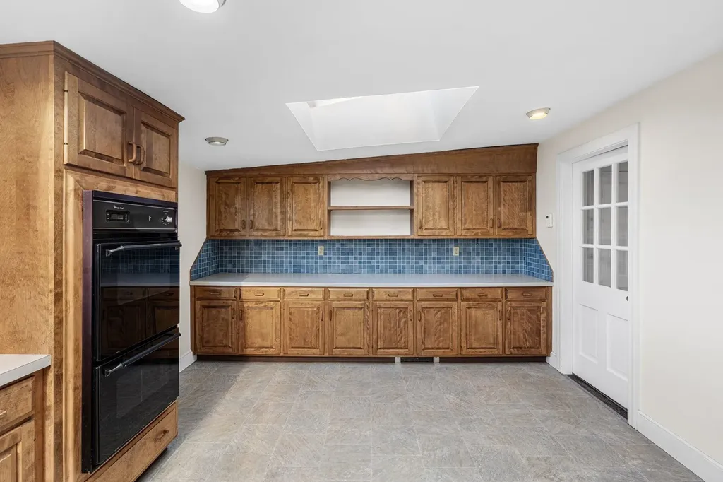 5 Winter Island Road Salem MA 01970