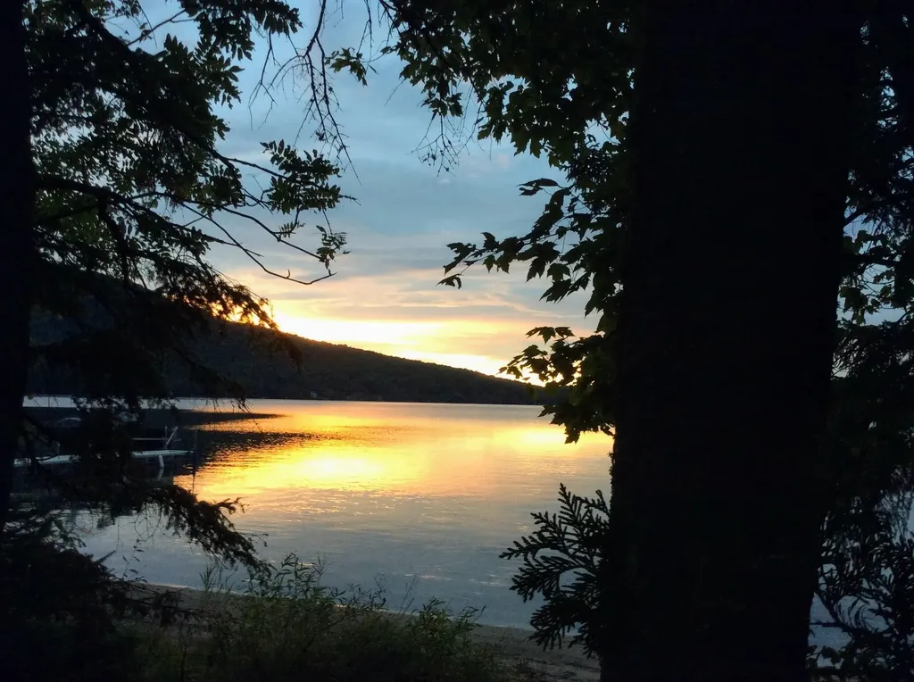 - Birch Point Road Morgan VT 05853