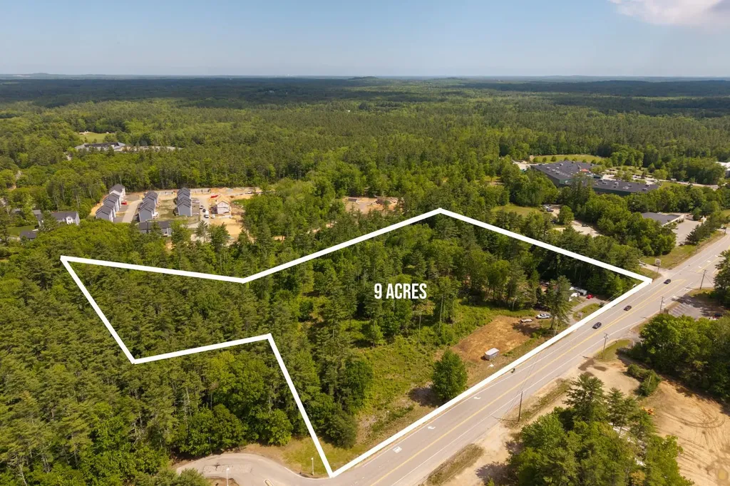 559 Calef Highway Barrington NH 03825