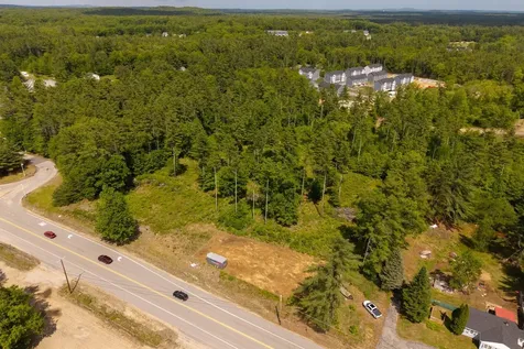 559 Calef Highway Barrington NH 03825