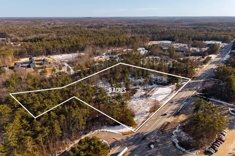 555 Calef Highway Barrington NH 03825