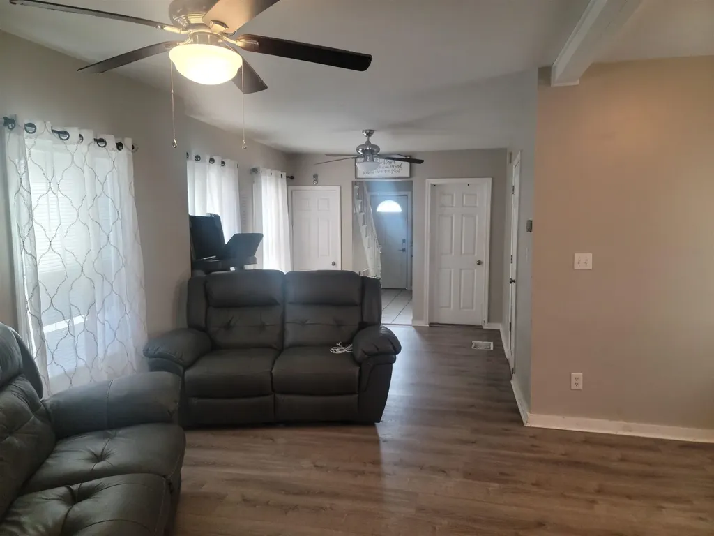 87 Parker Street Manchester NH 03102