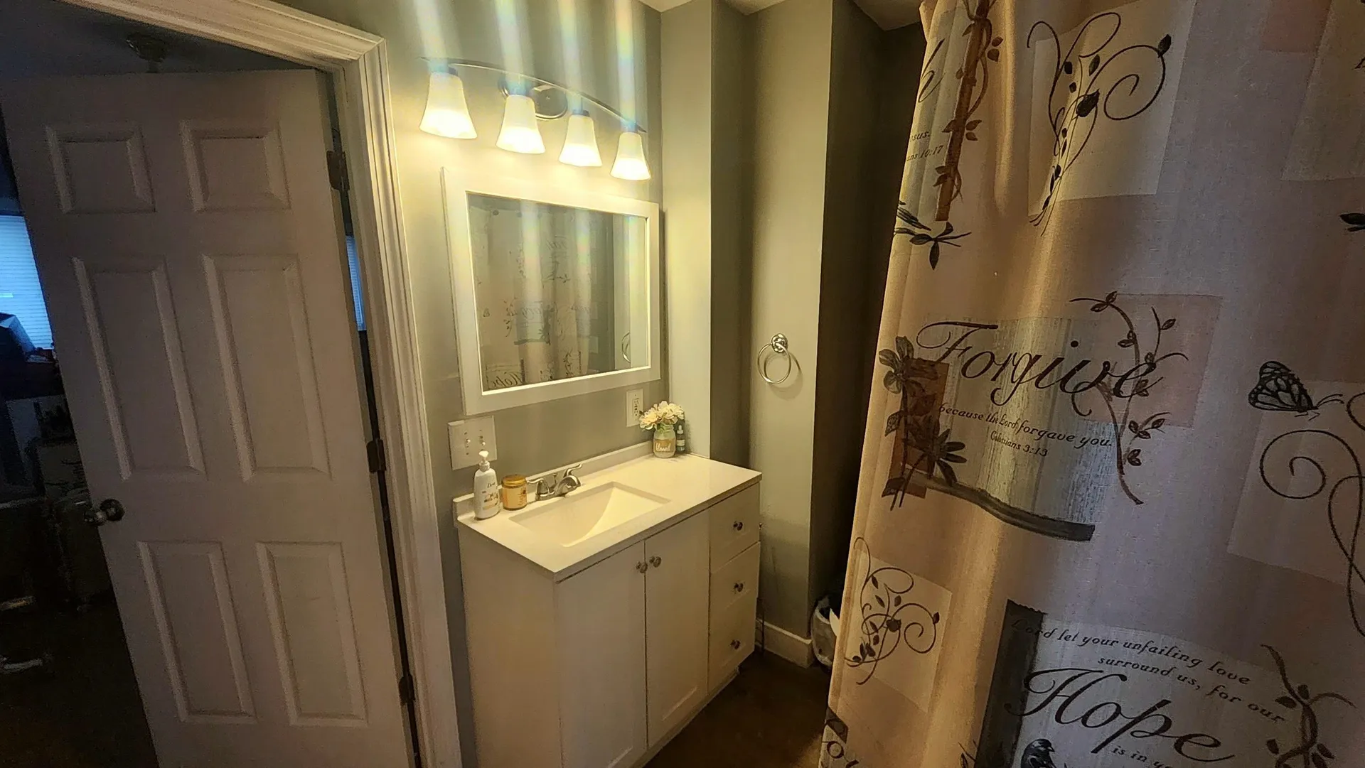 87 Parker Street Manchester NH 03102