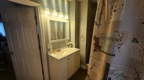 87 Parker Street Manchester NH 03102