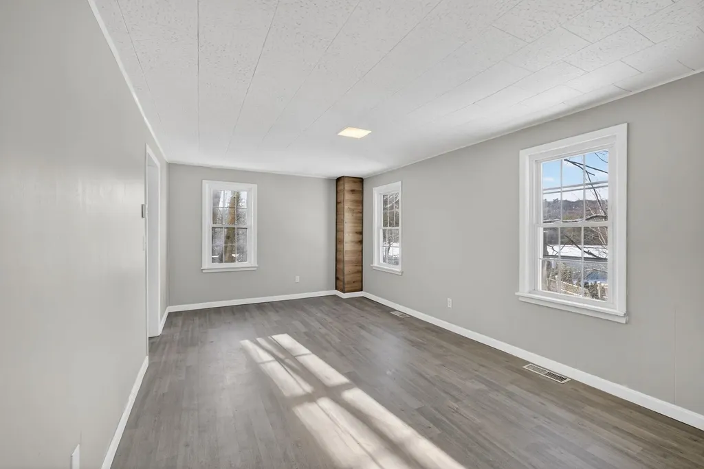 243 Bank Street Extension Lebanon NH 03766