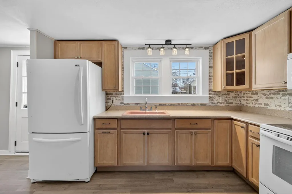 243 Bank Street Extension Lebanon NH 03766