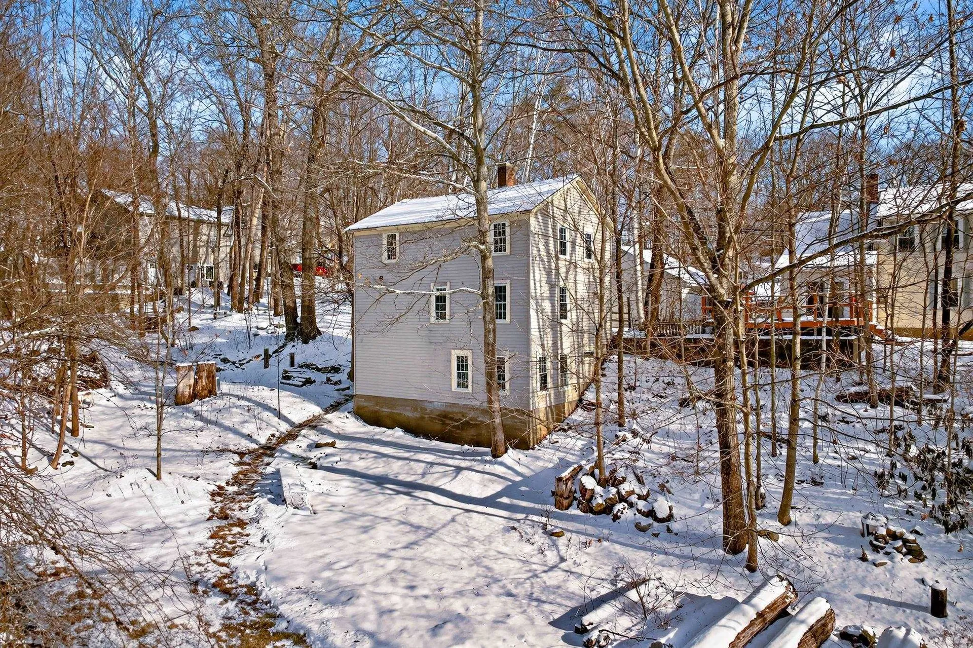 243 Bank Street Extension Lebanon NH 03766