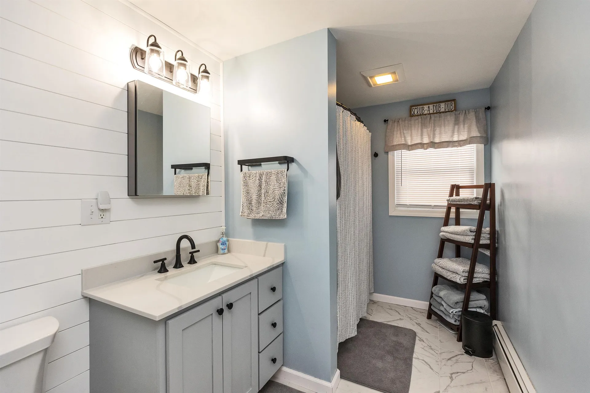 1 Nancy Lane Raymond NH 03077