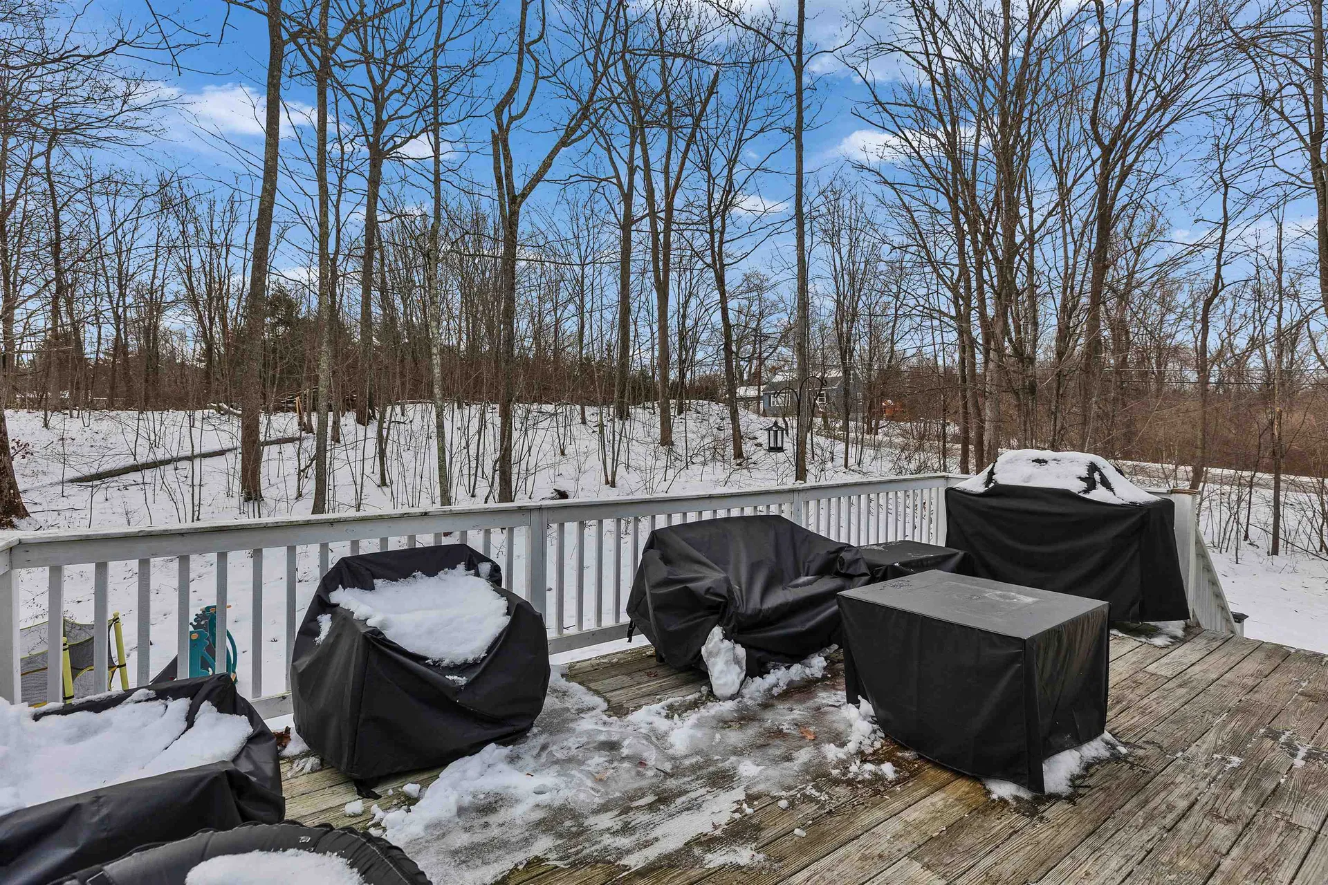 1 Nancy Lane Raymond NH 03077