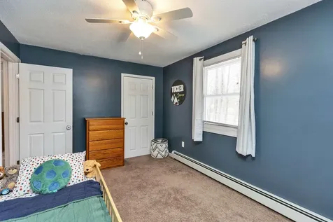 1 Nancy Lane Raymond NH 03077