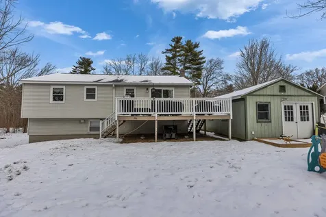 1 Nancy Lane Raymond NH 03077
