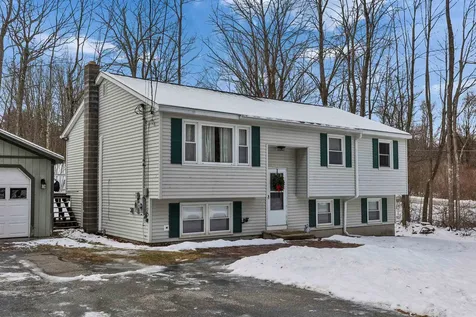 1 Nancy Lane Raymond NH 03077