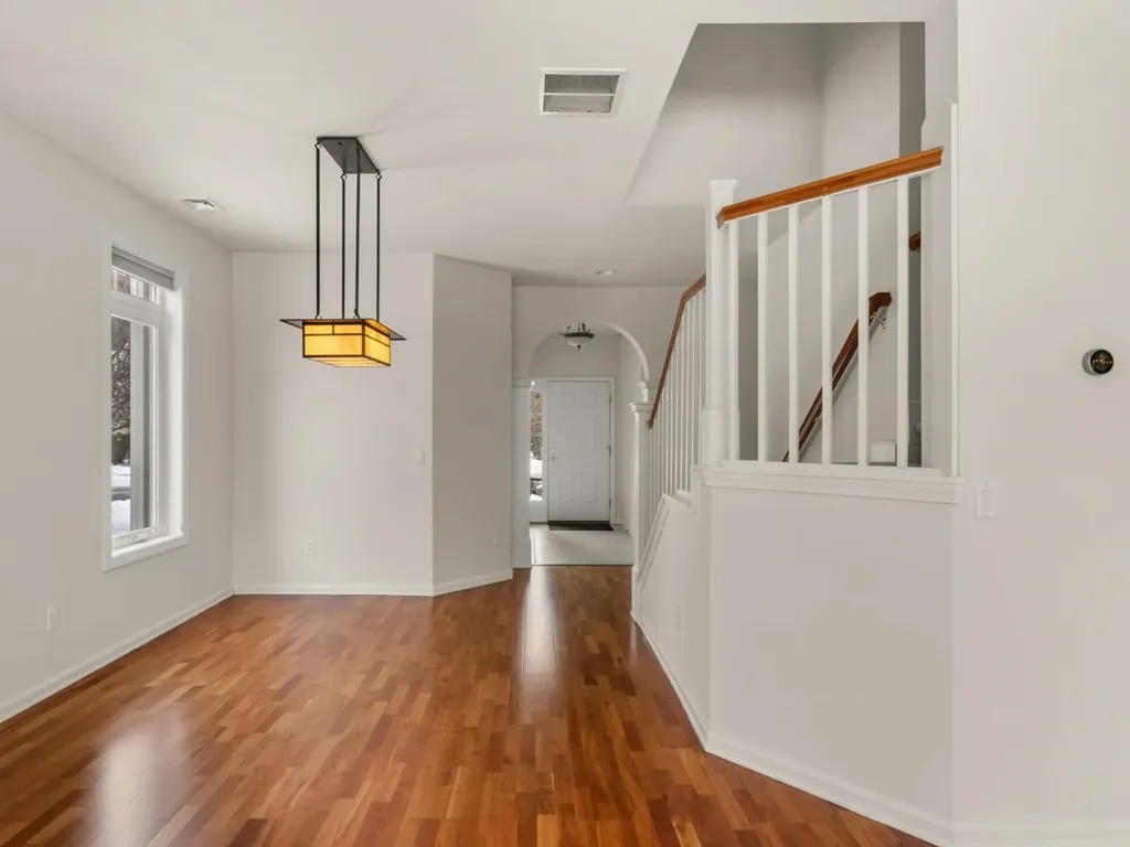 35 Hummingbird Lane South Burlington VT 05403