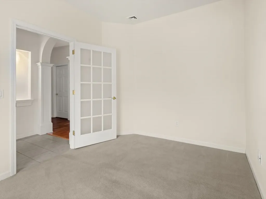 35 Hummingbird Lane South Burlington VT 05403