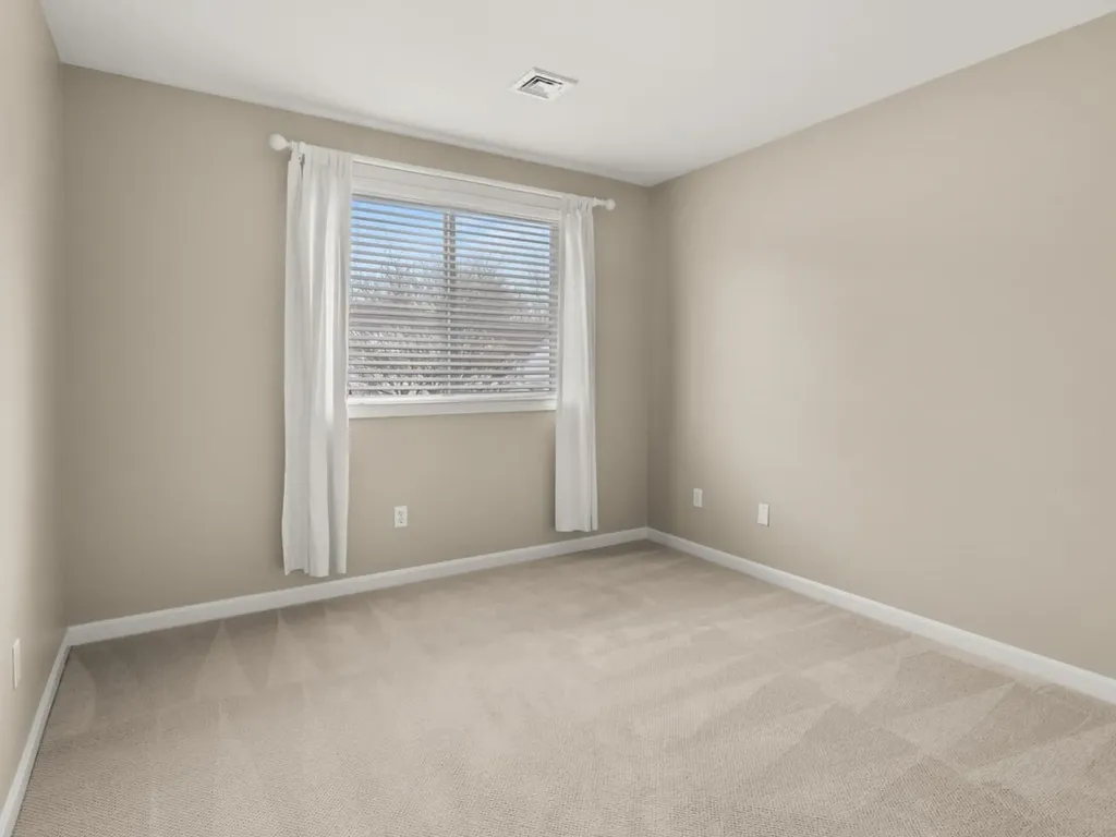 35 Hummingbird Lane South Burlington VT 05403